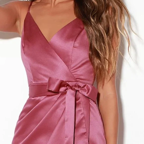 mauve satin midi dress Mauve Square Neck Puff Sleeve Satin Midi Dress